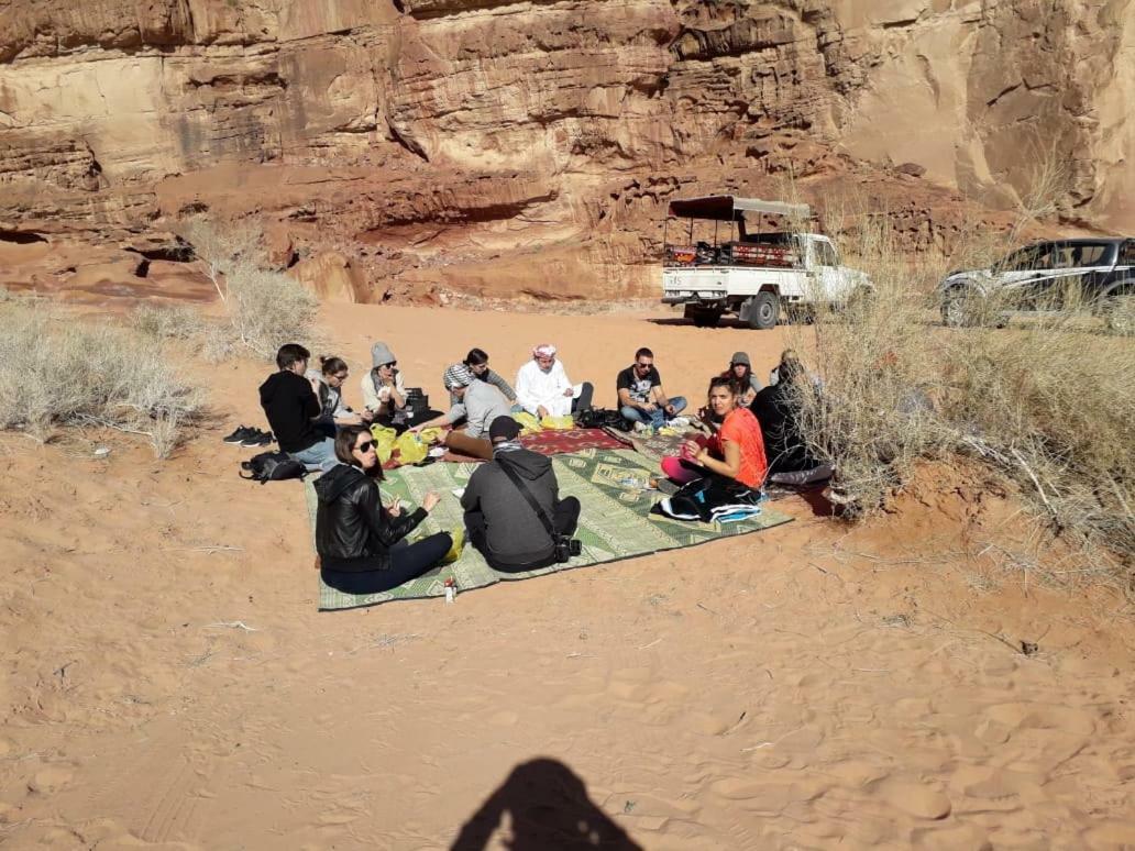 Wadi Rum Bedouin Time エクステリア 写真